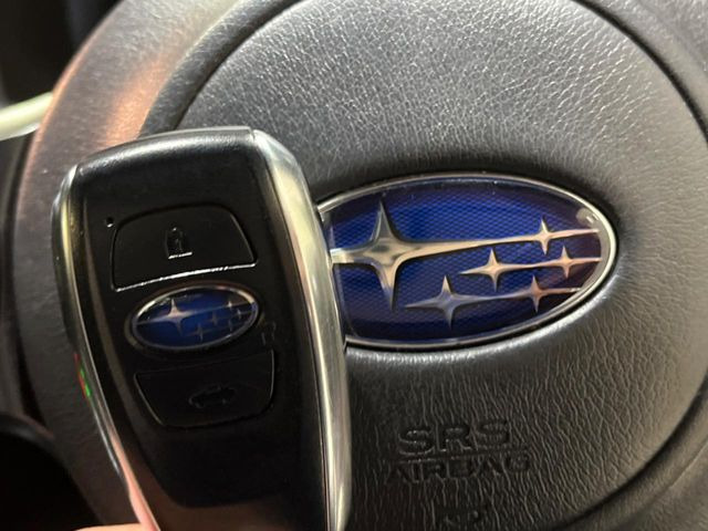 �y�A�N�Z�X�L�[&�v�b�V���X�^�[�g�z�J�o����|�P�b�g�ɓ��ꂽ�܂܂ł��h�A�̎{���E�������\�ȃX�}�[�g�L�[�𑕔��B�G���W���̃I���E�I�t�����J�M�����o���K�v�������A�{�^�����v�b�V�����邾����OK��