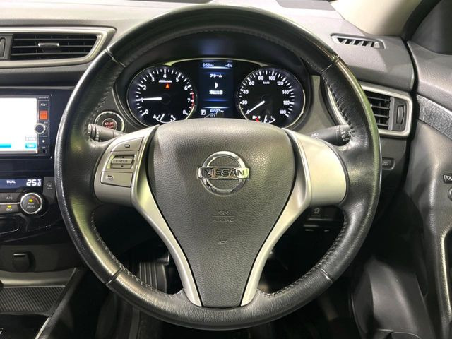 �y�X�e�A�����O�X�C�b�`�z�^�]���A�O������ڐ������炷���ƂȂ��A�I�[�f�B�I���̑��삪�\�ȕ֗��@�\!���S&���K�ȃh���C�u�����o���Ă���܂���