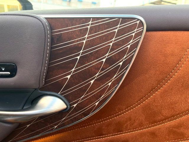 �y���[�U�[�J�b�g�X�y�V�����h�A�g���������z�I�v�V�����̃h�A�g�����ōו��܂ō����������Ă��܂�!