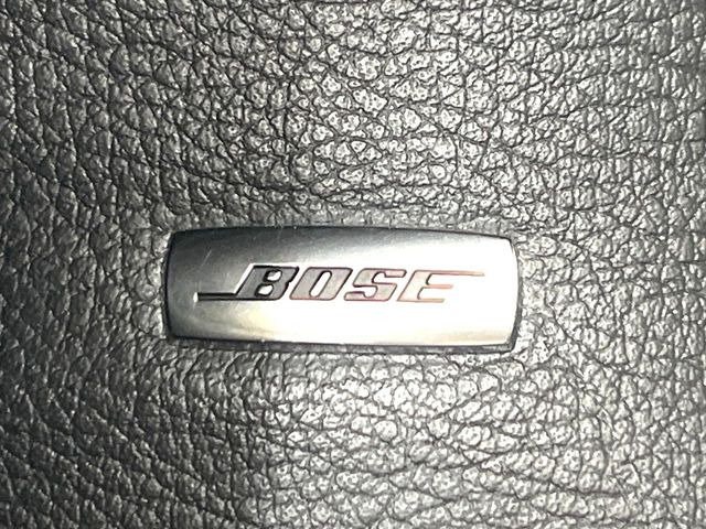 �yBOSE�T�E���h�V�X�e���z���[�J�[�I�v�V�����̍��i�ʃT�E���h�V�X�e���𓋍ځB��p�̃`���[�j���O���{���ꂽ�召�l�X�ȃX�s�[�J�[����ǎ��ȃT�E���h���t�ł��A�Տꊴ���ӂ�鉹����Ԃ����o���܂��B