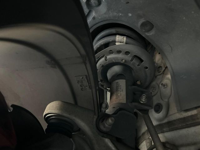 �����̗򉻗\�h�ׂ̖̈h�K���H�̎{�H�������Ă���܂��B�~��n��͂������A���ݕ��ɂ��Z���̕���A��Ń}�����E�E�B���^�[�X�|�[�c���������ɑ�ύD�]���������Ă���܂��B