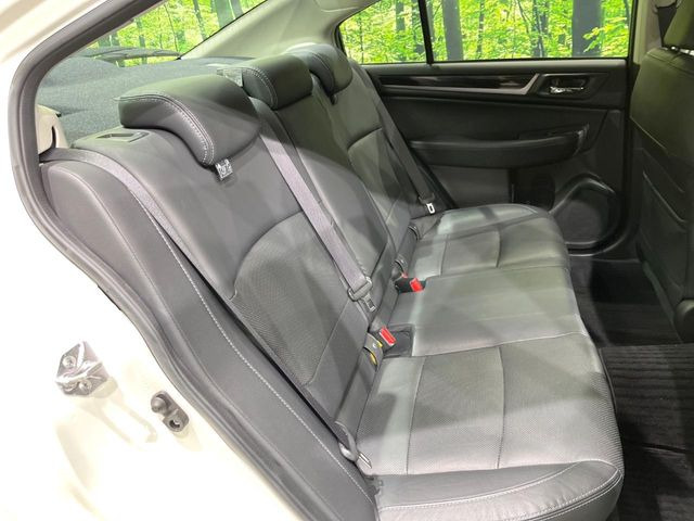 �y���烌�U�[�V�[�g�z����̂ӂ���肪�e�ՂŃ����e�i���X�����ȒP�ȁA�@�\���ɗD��鍇����v���̗p�����㎿�ȃV�[�g�ł��B����S�n���悭�A���������ӂ��S�n�ǂ��ԓ���Ԃ����o���Ă���܂��B