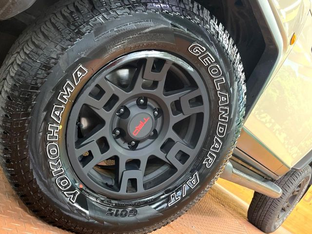 �yTRD17�C���`�A���~�z�C�[���z��l�C���[�J�[�̃z�C�[���𑕔������s���\�̌���ɉ����A�O�ς����X�^�C���b�V���ɂȂ��Ă��܂��B