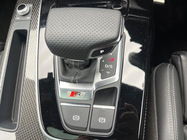 ��MT���[�h�t��AT:�ʏ�͎����ł����Ȃ���ϑ�(�M�A�`�F���W)���h���C�o�[�̑���ɂ���ĈӐ}�I�ɕς�����V�X�e���ł��B����w���i�̃h���C�u�����y���݂��������܂�!