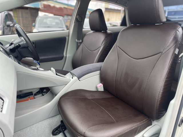 ����肪�����܂����A�n���h�����y���^�]���₷���ł���