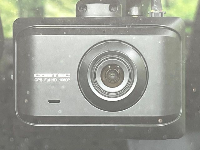 �y�h���C�u���R�[�_�[�z���S�E���S�ȃJ�[���C�t�ɕK�{�̃h���C�u���R�[�_�[�𑕔�!���s���͂������A������^�]�⎖�̂ɑ��������ۂ̏󋵂��f���ŋL�^���A����̃��X�N�ɔ����܂��B