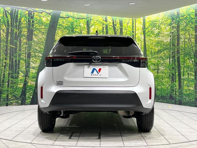 安心の最長10年・走行無制限保証(有償)をご用意。保証内容も充実はもちろん、無料点検&オイル交換や、年中無休の全国・24時間ロードサービスも付帯されておりますのでご安心下さい。