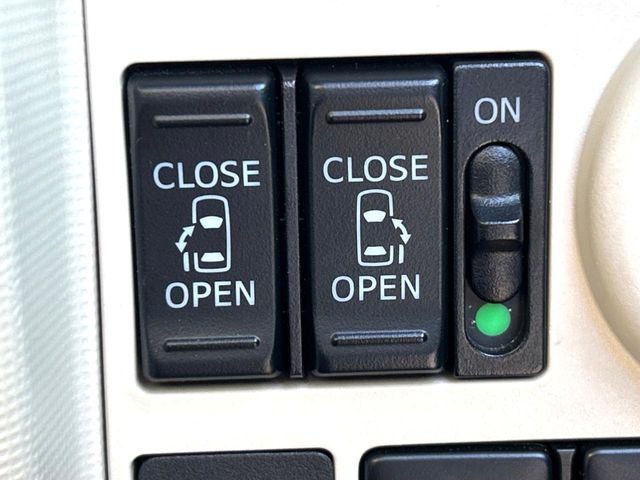 �y�����p���[�X���C�h�h�A�z�X�}�[�g�L�[��^�]�Ȃ̃X�C�b�`�Ō�ȗ����X���C�h�h�A�̊J���\���d��������͂����ăh�A���J����K�v�������A�����Ȃ��q�l�ł��ȒP�ɊJ���߂ł����K�ł���