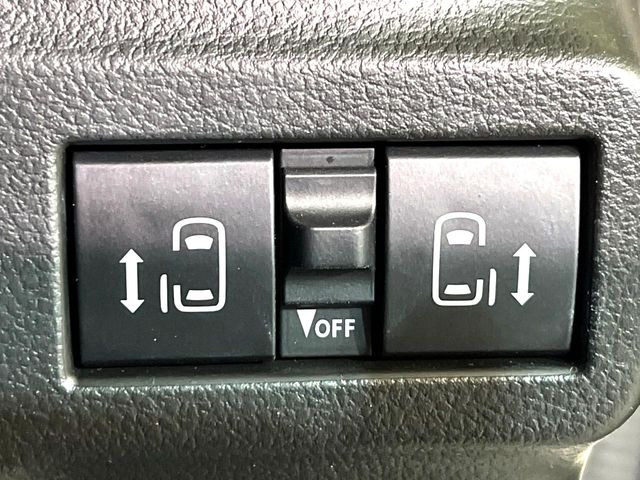 �y�����p���[�X���C�h�h�A�z�X�}�[�g�L�[��^�]�Ȃ̃X�C�b�`�Ō�ȗ����X���C�h�h�A�̊J���\���d��������͂����ăh�A���J����K�v�������A�����Ȃ��q�l�ł��ȒP�ɊJ���߂ł����K�ł���