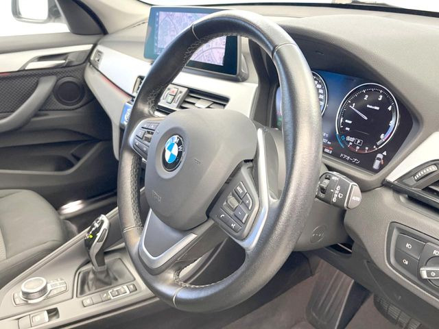 ���n���h�����̃X�������Ȃ��A���ꂢ�ȏ�Ԃ��ێ����Ă���܂��B�e�X�C�b�`���̓�����m�F�ς݂ł��B