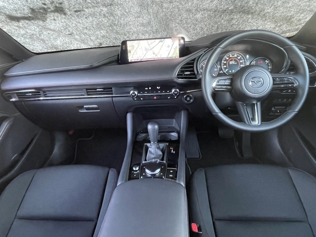 MAZDA3ファストバック1.8 XD ブラック セレクション