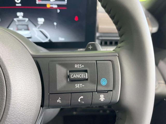 �y�v���p�C���b�g�z�������H�ł̒��������s���y��!!�a�؎��Ə��񑖍s�̃V�[���ŁA�A�N�Z���E�u���[�L�E�X�e�A�����O�������Ő��䂵�A�������^�]�̕��S���y�����Ă���܂���