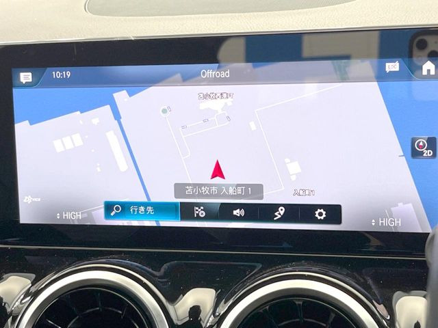 �������i�r:��̊��̂���i�r�́A����������ԓ������o���Ă���܂��B�I�[�f�B�I�@�\���[�����Ă���܂��̂ŁA�^�]�����y���߂܂���