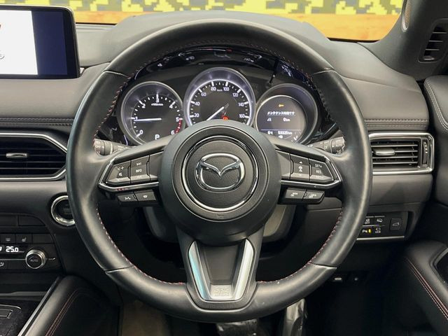 �y�����v�����X�e�A�����O�z�㎿�Ȋv���g�p���邱�ƂŁA��ɂ����������݂ƂĂ��^�]���₷���n���h���ł���