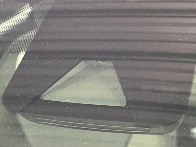 �y�v���N���b�V���Z�[�t�e�B�z�O���̎ԗ��������m���A�Փ˂������Ȏ��͌x��Œ��ӂ𑣂��A�u���[�L�𓥂ޗ͂��T�|�[�g�B�u���[�L�𓥂߂Ȃ������ꍇ�͏Փ˔�Q�y���u���[�L���쓮�A�Փˉ�����T�|�[�g���܂��B