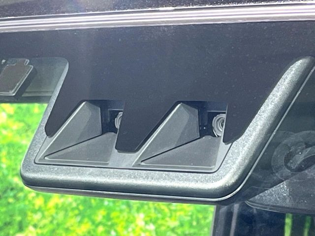 �y�X�}�[�g�A�V�X�g�z���s���ɑO���̎ԗ�����F�����A�Փ˂������Ȏ��͌x��ƃu���[�L�ŏՓˉ���Ɣ�Q�y�����A�V�X�g�B�����S�Ƀh���C�u�����y���݂��������܂��B