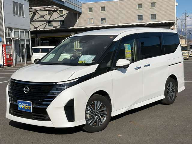 セレナ1.4 e-POWER ハイウェイスター V