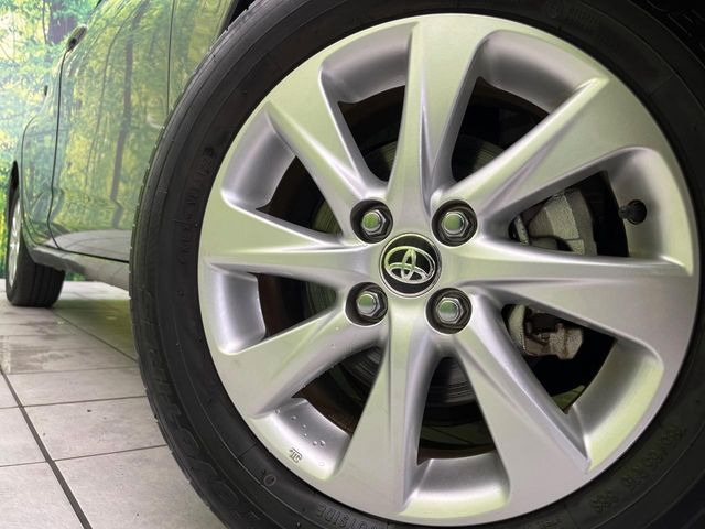 �y����15�C���`�A���~�z�C�[���z�O�ςɃ}�b�`���������A���~�z�C�[���𑕒����Ă���܂��B�e��ЊO�A���~�z�C�[����A�X�^�b�h���X�^�C�����戵�����Ă���܂��B���񂲑��k����������