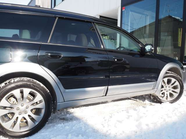 �܂��A�C������ߋ��̏�ԂȂǂ��C�ɂ����ꍇ�́A��O�ҋ@��AIS�ɂ�錵�����`�F�b�N���s�����Ƃ��\�ł�!�]���������s�ł��܂��̂ł��C�y�ɂ��\���t��������!