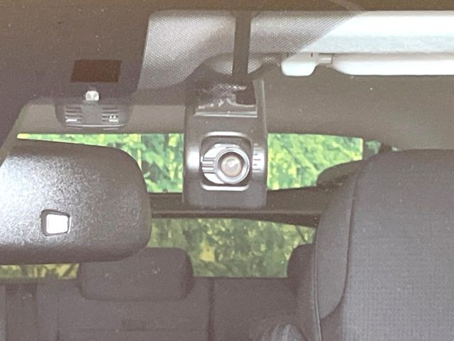 �y�h���C�u���R�[�_�[�z���S�E���S�ȃJ�[���C�t�ɕK�{�̃h���C�u���R�[�_�[�𑕔�!���s���͂������A������^�]�⎖�̂ɑ��������ۂ̏󋵂��f���ŋL�^���A����̃��X�N�ɔ����܂��B