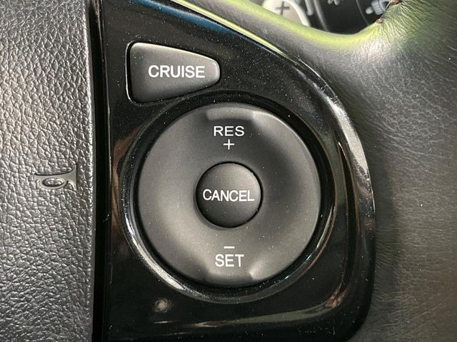 �y�N���[�Y�R���g���[���z�������H�����N���N���s�B�A�N�Z���𗣂��Ă���葬�x�ő��s���ł��A�������^�]���̕��S���y��!�����E�������ȒP�ȃX�C�b�`����Œ����ł��܂��B