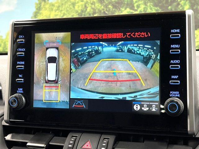 �y�p�m���~�b�N�r���[���j�^�[�z��p�̃J�����ɂ��A�ォ�猩���낵���悤�Ȏ��_��360�x�N���}�̎��͂��m�F���邱�Ƃ��ł��܂������p�������m�F���₷���A�����ꏊ�ł̐؂�Ԃ��⒓�Ԃ��X���[�Y�ɍs���܂��B