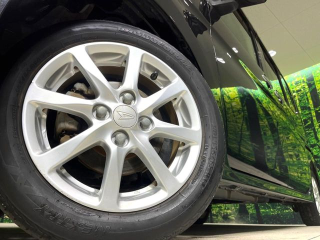 �y����14�C���`�A���~�z�C�[���z�O�ςɃ}�b�`���������A���~�z�C�[���𑕒����Ă���܂��B�e��ЊO�A���~�z�C�[����A�X�^�b�h���X�^�C�����戵�����Ă���܂��B���񂲑��k����������