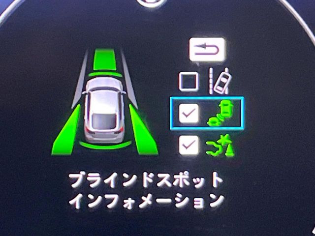 �y�u���C���h�X�|�b�g�C���t�H���[�V�����z���s���A�h�A�~���[�̎��p�ɂȂ�₷���ӏ��Ɍ㑱�Ԃ��ڋ߂���ƃT�C�h�~���[�t�߂Ɍx����\���A�h���C�o�[�ɒ��ӊ��N�����Ă���܂��B