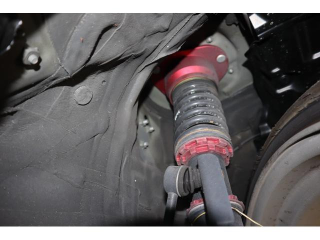 ���X�ł͐����ɁA�O�������H��ɓ_���E�������o���Ă��܂��B�n��ōł��M���ł���d�����ł��鏊�ł�!�X�Ɍ����Ȃ鑖�s�e�X�g!���S�E���S���e�[�}�ɔ[�Ԃ�����܂ŋC�����悭���^�т��܂�!���X�ɂ��C����������