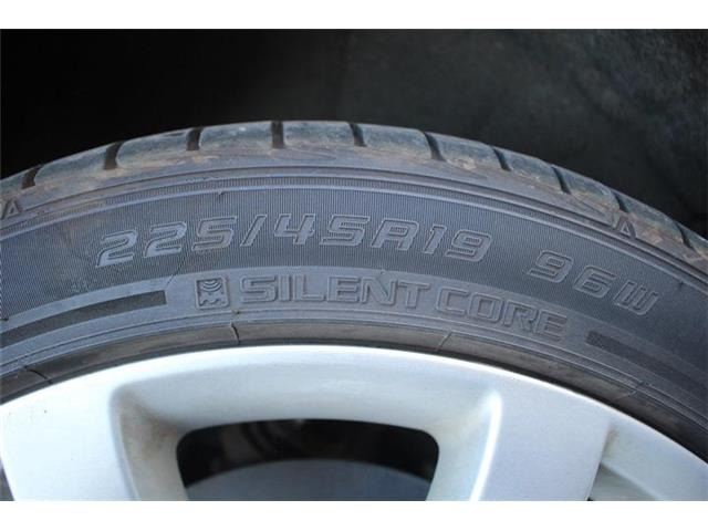 ���Ǝҗl�ւ̔̔��͂��f�肳���Ă��������܂��B �Ԍ������ԗ��̏ꍇ�́A�Ԍ����擾�������x�������z�ŕ\�����Ă���܂��B