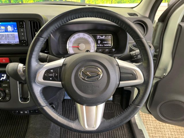 �y�X�}�[�g�A�V�X�g�V�z���s���ɑO���̎ԗ�����F�����A�Փ˂������Ȏ��͌x��ƃu���[�L�ŏՓˉ���Ɣ�Q�y�����A�V�X�g�B�����S�Ƀh���C�u�����y���݂��������܂��B