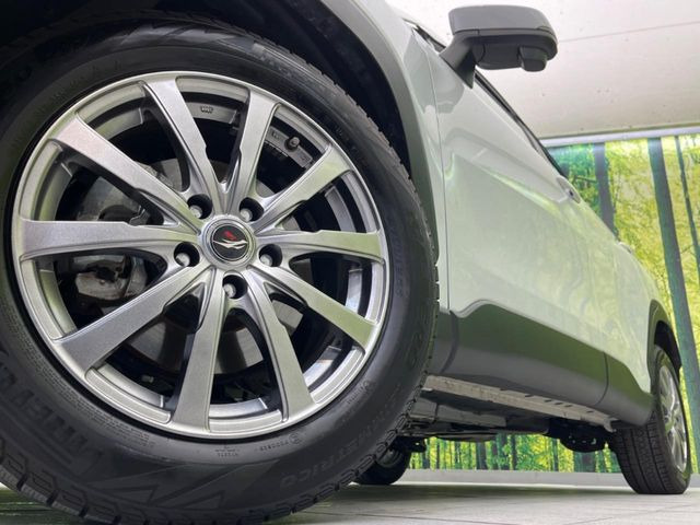 �y18�C���`�A���~�z�C�[���z�O�ςɃ}�b�`�����A���~�z�C�[���𑕒����Ă���܂��B�e��A���~�z�C�[����A�X�^�b�h���X�^�C�����戵�����Ă���܂��B���񂲑��k����������