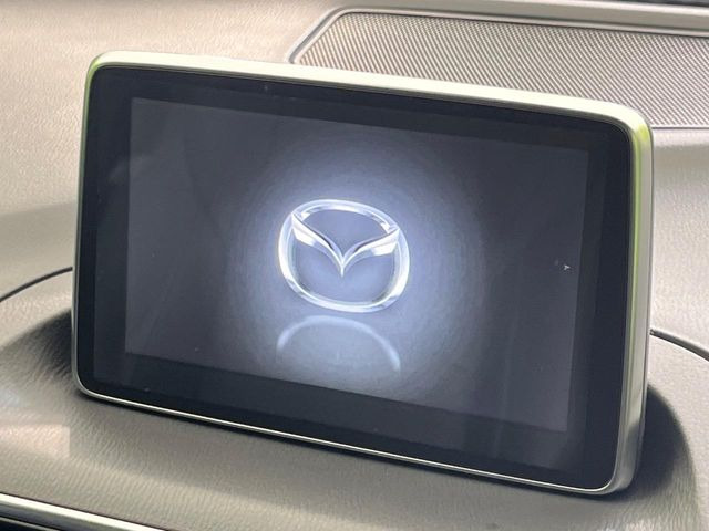 �y���[�J�[�����i�r�z�C���e���A�ɗn�����ރX�^�C���b�V���ȁu��p�݌v�v���[�J�[�i�r�𑕔��􎋔F���⑀�쐫�ȂǊ�{���\�ɂ��D��A���㎿�ȃJ�[���C�t�����y���݂��������܂��B