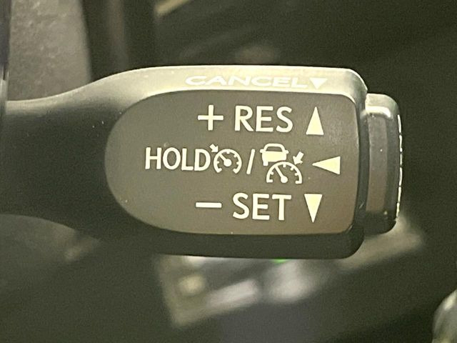 �y���[�_�[�N���[�Y�R���g���[���z�������H�ł̒��������s���y��!!�����ő��x��ۂN���[�Y�R���g���[�����A�Փˌy���V�X�e���ƘA�g���A�O���̎ԗ������m���ĎԊԂ�ۂ悤�ɑ��x���߂��Ă���܂�!!