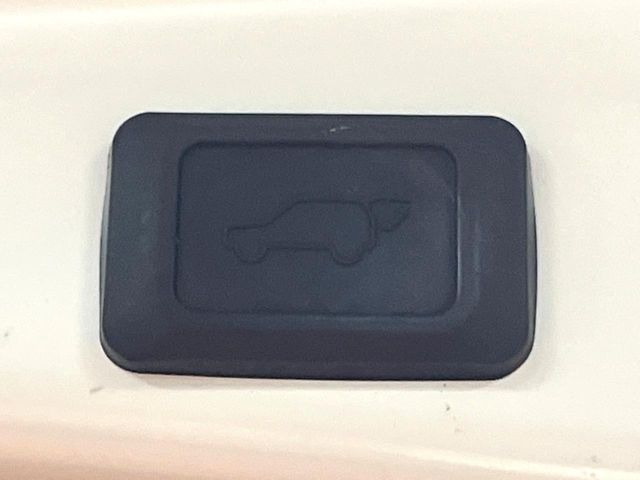 �y�p���[�o�b�N�h�A�z�X�}�[�g�L�[��^�]�Ȃ̃{�^�������������Ń��A�Q�[�g�������ŊJ���܂�!�ו��������Ă��鎞��A�����ʒu�ɂ���o�b�N�h�A��߂�ۂɕ֗��ȋ@�\�ł���