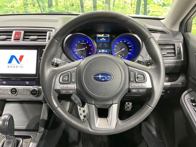 �y�����v�����X�e�A�����O�z�㎿�Ȋv���g�p���邱�ƂŁA��ɂ����������݂ƂĂ��^�]���₷���n���h���ł���