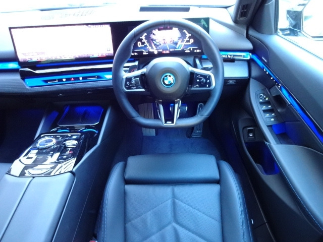 i5ツーリングeドライブ40 Mスポーツ