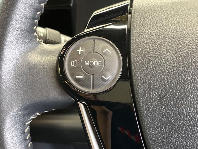 �y�X�e�A�����O�X�C�b�`�z�^�]���A�O������ڐ������炷���ƂȂ��A�I�[�f�B�I���̑��삪�\�ȕ֗��@�\!���S&���K�ȃh���C�u�����o���Ă���܂���