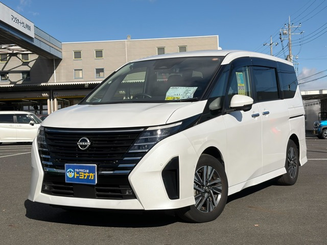 セレナ1.4 e-POWER ハイウェイスター V