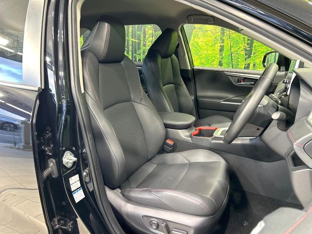 �y���烌�U�[�V�[�g�z����̂ӂ���肪�e�ՂŃ����e�i���X�����ȒP�ȁA�@�\���ɗD��鍇����v���̗p�����㎿�ȃV�[�g�ł��B����S�n���悭�A���������ӂ��S�n�ǂ��ԓ���Ԃ����o���Ă���܂��B