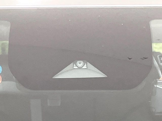 �y�C���e���W�F���g�G�}�[�W�F���V�[�u���[�L�z�t�����g�J�����őO���̎ԗ�����s�҂����m�B�Փ˂������Ȏ��͏Փ˔�Q�y���u���[�L���쓮�A�Փˉ�����T�|�[�g�B�����S�Ƀh���C�u�����y���݂��������܂��B