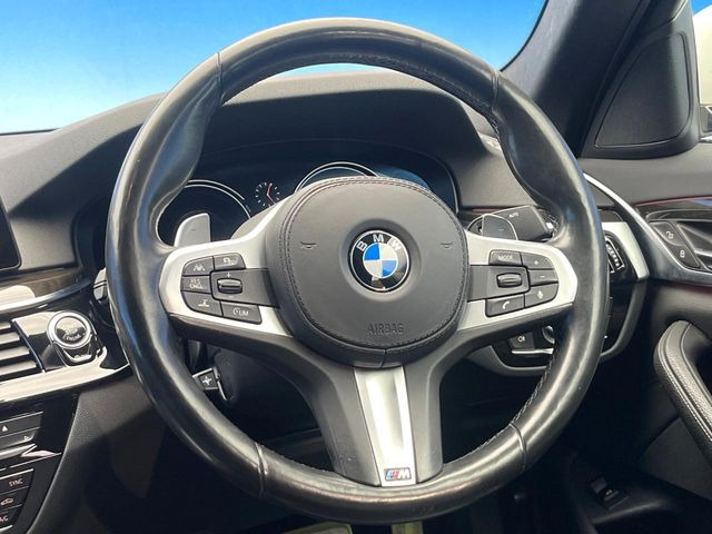 ���n���h�����̃X�������Ȃ��A���ꂢ�ȏ�Ԃ��ێ����Ă���܂��B�e�X�C�b�`���̓�����m�F�ς݂ł��B