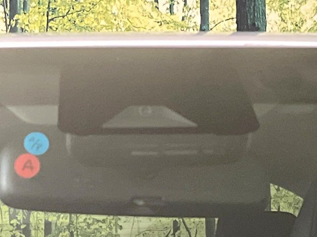 �y�v���N���b�V���Z�[�t�e�B�z�O���̎ԗ��������m���A�Փ˂������Ȏ��͌x��Œ��ӂ𑣂��A�u���[�L�𓥂ޗ͂��T�|�[�g�B�u���[�L�𓥂߂Ȃ������ꍇ�͏Փ˔�Q�y���u���[�L���쓮�A�Փˉ�����T�|�[�g���܂��B