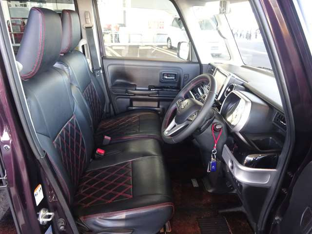 �O������͑z�������Ȃ��قǍL���ԓ���Ԃł��B�������ƍ���܂��B�^�]�Ȃɂ̓V�[�g���t�^�[���t���Ă��܂��̂ō����ɂ��킹�ăh���C�r���O�|�W�V���������߂��܂��B