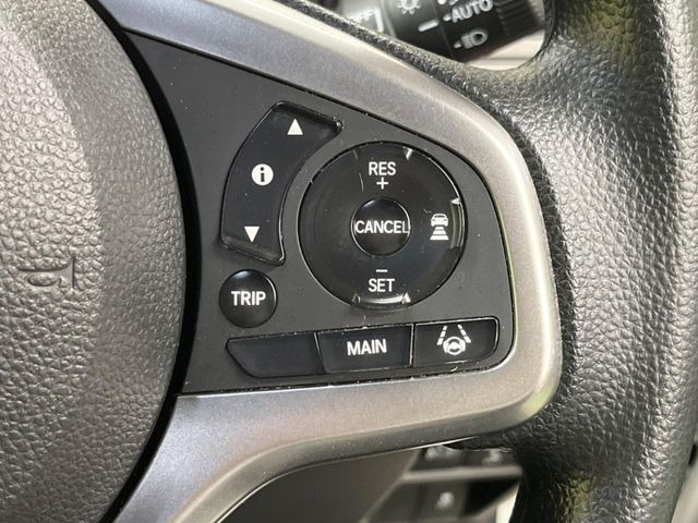 �y�A�_�v�e�B�u�N���[�Y�R���g���[���z�������H�ł̒��������s���y��!!�����ő��x��ۂN���[�Y�R���g���[�����A�Փˌy���V�X�e���ƘA�g���A�O���̎ԗ������m���ĎԊԂ�ۂ悤�ɑ��x���߂��Ă���܂�!!