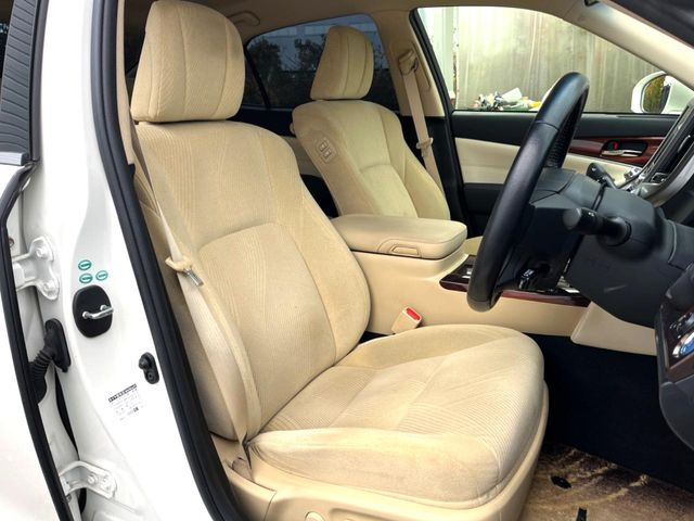 �^�]�ȃV�[�g���͎g�p�������Ȃ��A�ǍD�ȏ�ԂƂȂ��Ă��܂��B���J�Ɏg���Ă������Ƃ��悭�킩��܂��ˁB