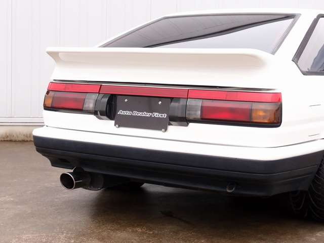 �e��I�[�g���[���戵�����B�ʏ�I�[�g���[���Œ�120�񂩂�A���R�ԍό^120��܂ŁA���q�l�̃j�[�Y�ɍ��������x�����@�����ē������Ă������܂��B�R���Ɏ��M�̖������q�l�����C�y�ɂ����k�������܂�