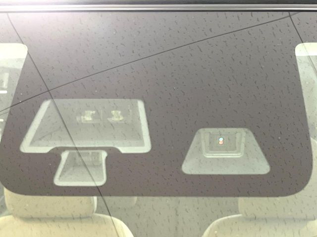 �y�C���e���W�F���g�G�}�[�W�F���V�[�u���[�L�z�t�����g�J�����őO���̎ԗ�����s�҂����m�B�Փ˂������Ȏ��͏Փ˔�Q�y���u���[�L���쓮�A�Փˉ�����T�|�[�g�B�����S�Ƀh���C�u�����y���݂��������܂��B