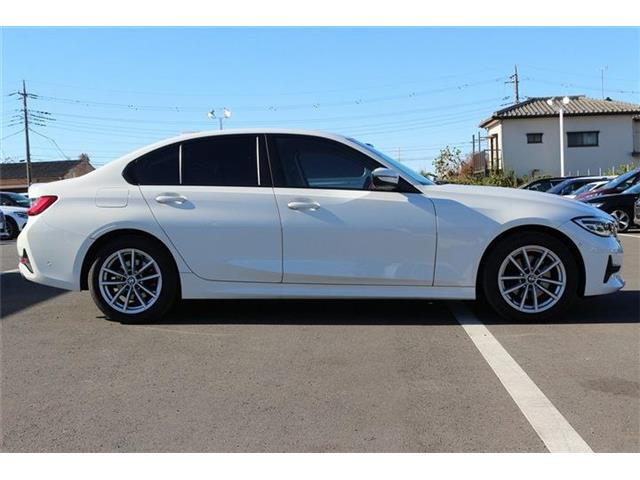 ���Ǝҗl�ւ̔̔��͂��f�肳���Ă��������܂��B �Ԍ������ԗ��̏ꍇ�́A�Ԍ����擾�������x�������z�ŕ\�����Ă���܂��B