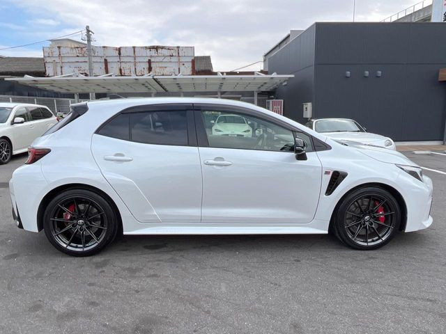 �������x�̃K���X�疌�ŝ����͂������A�㎿�ȃc���E����������B���O����_���J�����؂Ȉ��Ԃ�ی삵�A�F�����E�򉻂�h�~�B�u�e�X�v���b�V���R�[�g�v�A�u�e�v���~�b�T�R�[�g�v���炨�I�т��������܂��B